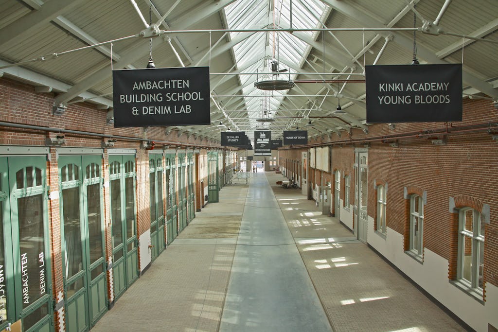De Hallen in Amsterdam door Buro van Stigt
