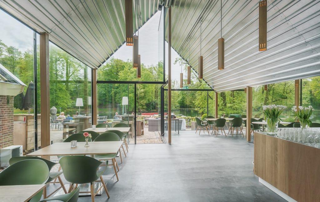 Glazen aanbouw in Arnhem door NEXIT architecten