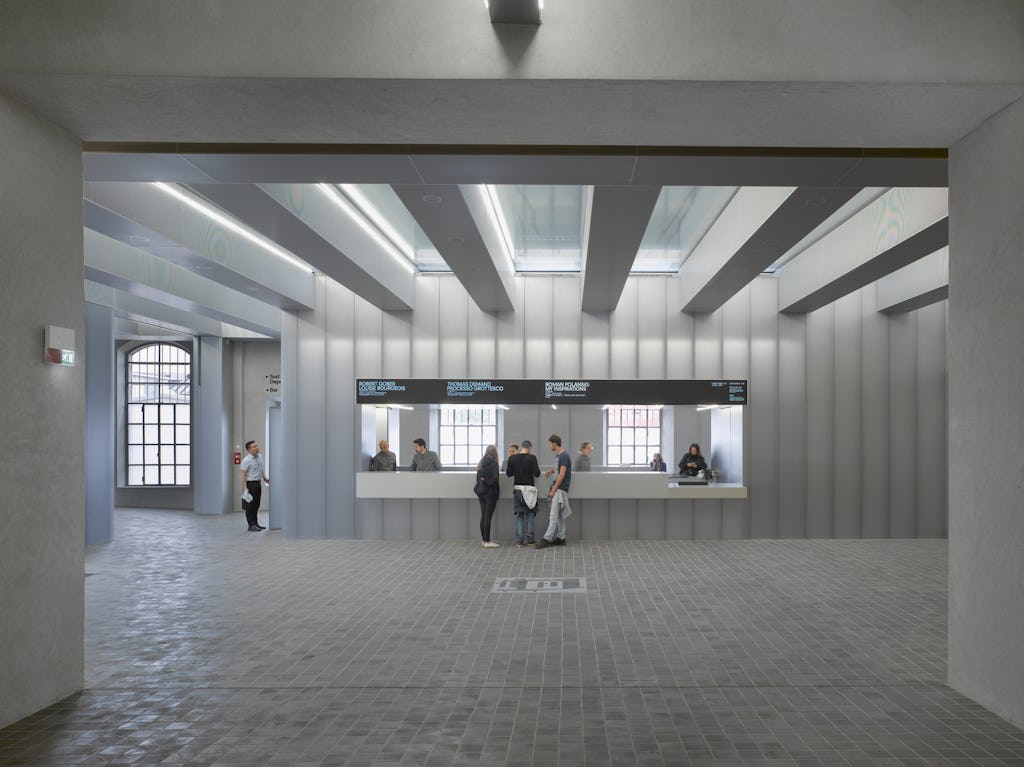 Fondazione Prada in Milaan (IT) door OMA