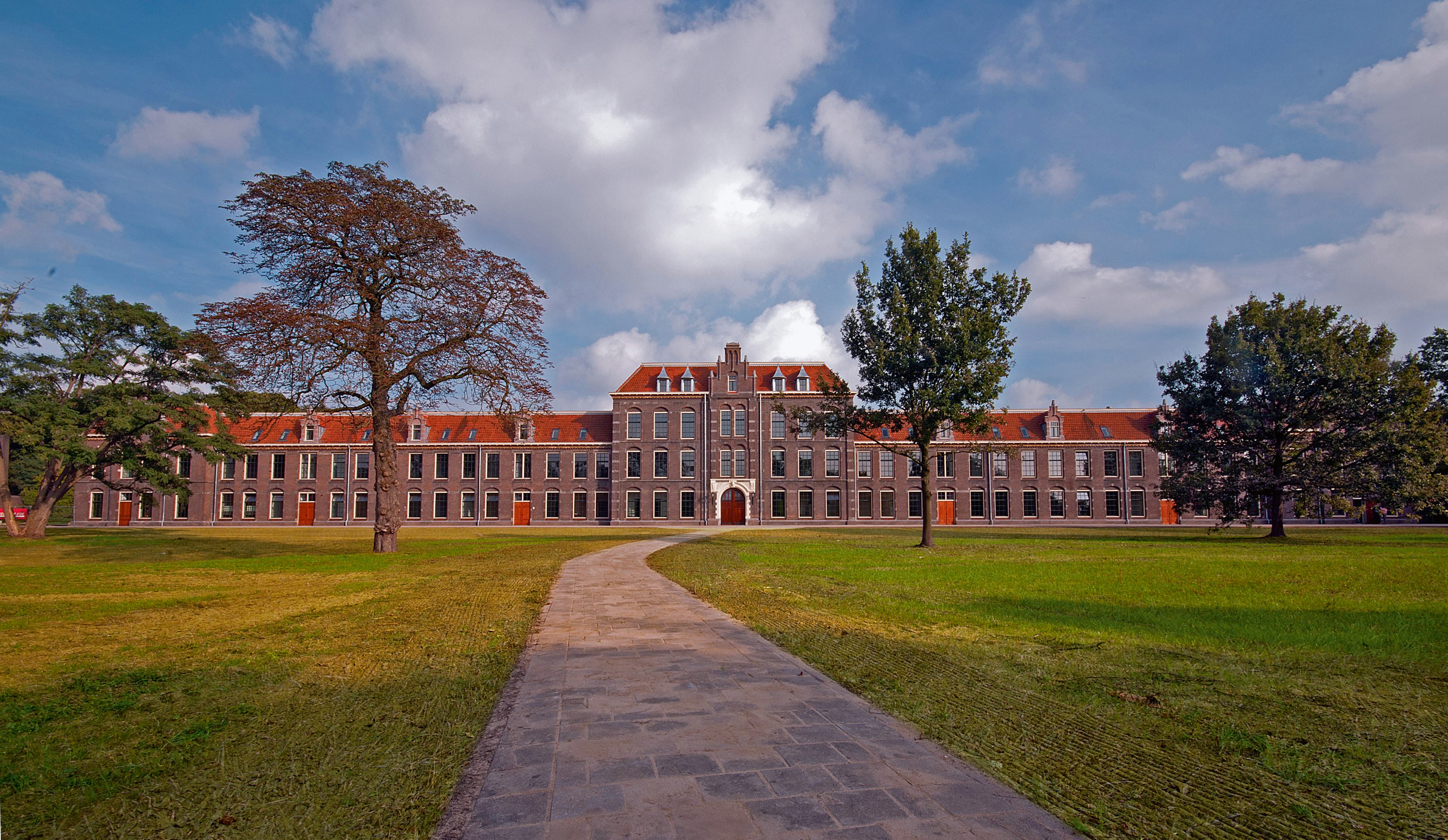 In infanteriekazerne in Ede is door Sluijmer en van Leeuwen op kundige wijze verbouwd tot cultuurhistorisch gebouw - Beeld Daan Briedé