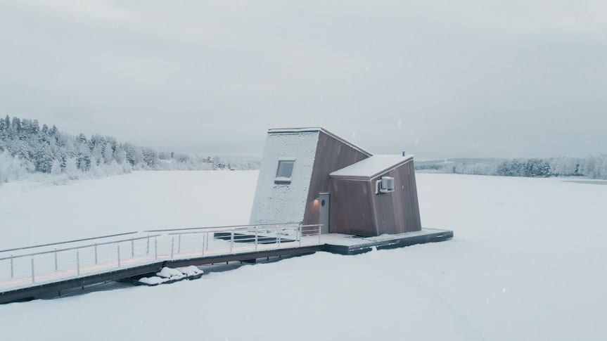 Water cabin designed by Architects Bertil Harström & Johan kauppi for Arctic Bath. Beeld Pasquale Baseotto