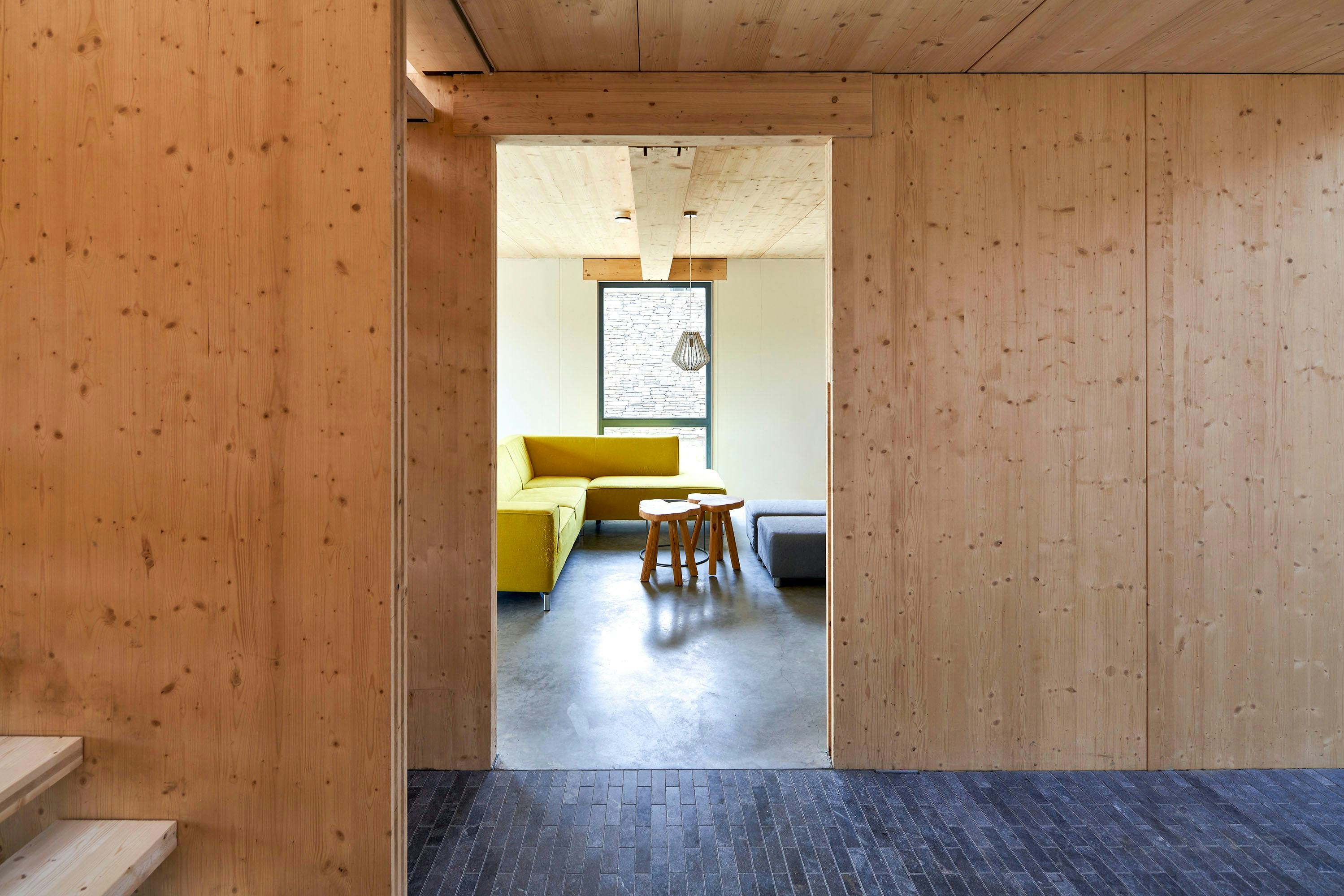 Woonhuis in Berkel-Enschot, behalve de tonnen opgeslagen CO2 ook bijzonder comfortabel wonen. Beeld René de Wit