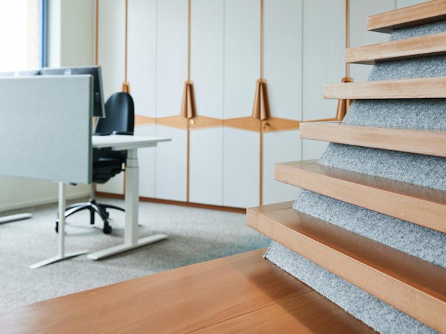 Interieur Nederlandse Gasunie Groningen door Vector-i en Zwartwoud