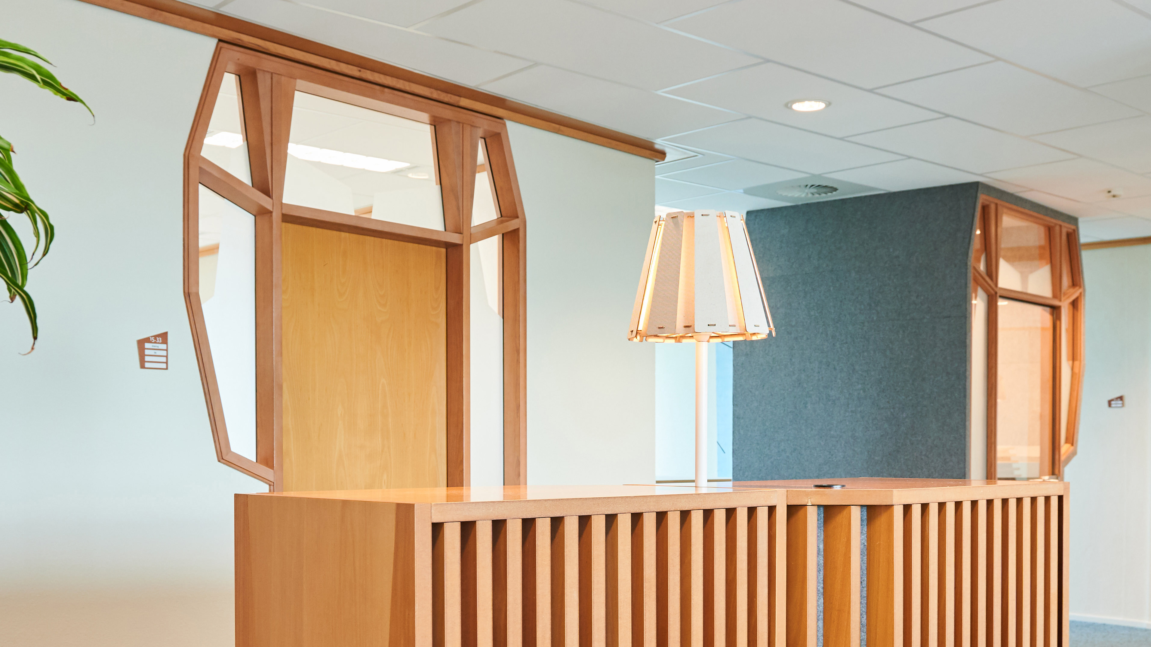 Interieur Nederlandse Gasunie Groningen door Vector-i en Zwartwoud 