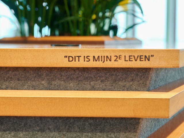 Interieur Nederlandse Gasunie Groningen door Vector-i en Zwartwoud