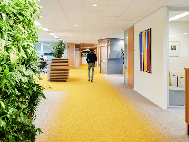 Interieur Nederlandse Gasunie Groningen door Vector-i en Zwartwoud