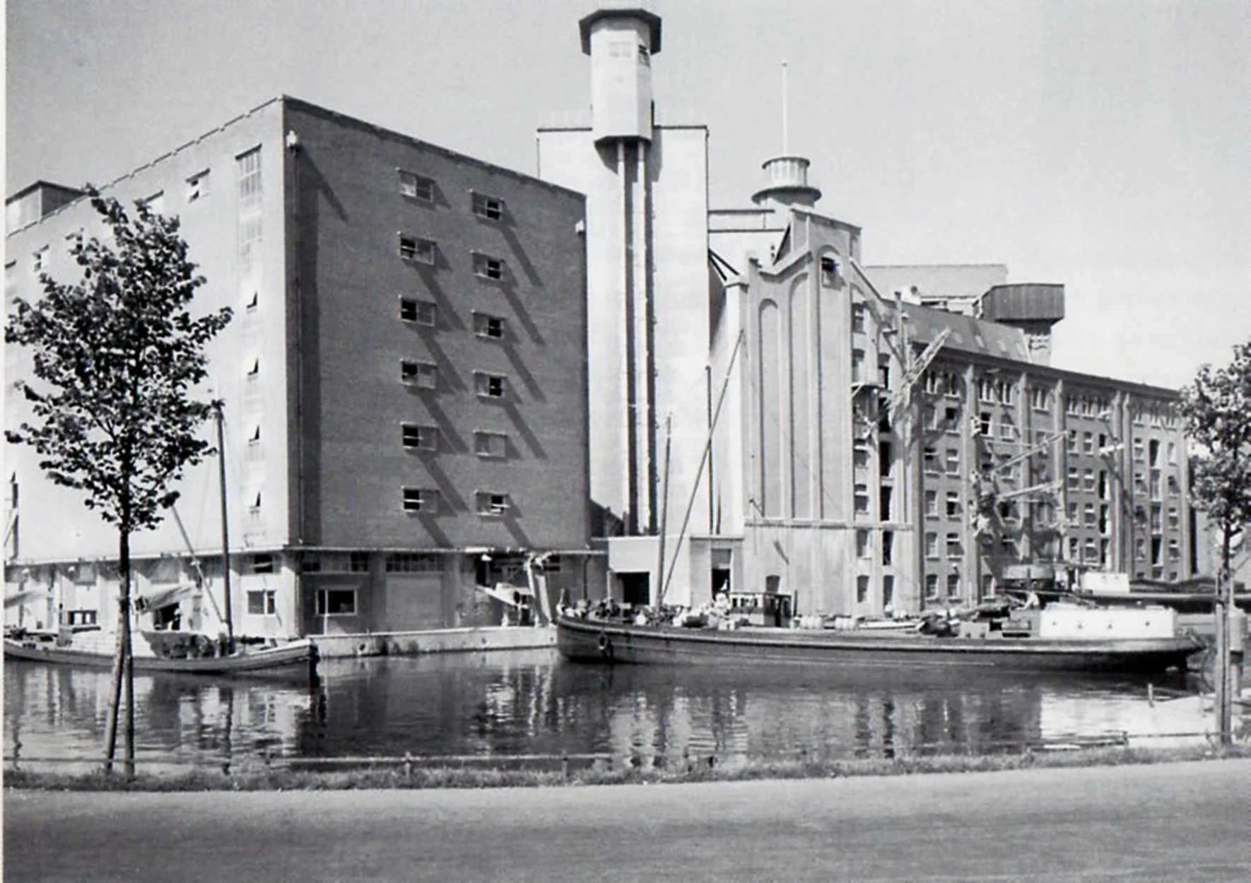 Transformatie De Meelfabriek in Leidendoor Studio Akkerhuis