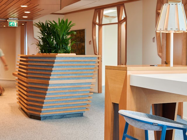 Interieur Nederlandse Gasunie Groningen door Vector-i en Zwartwoud