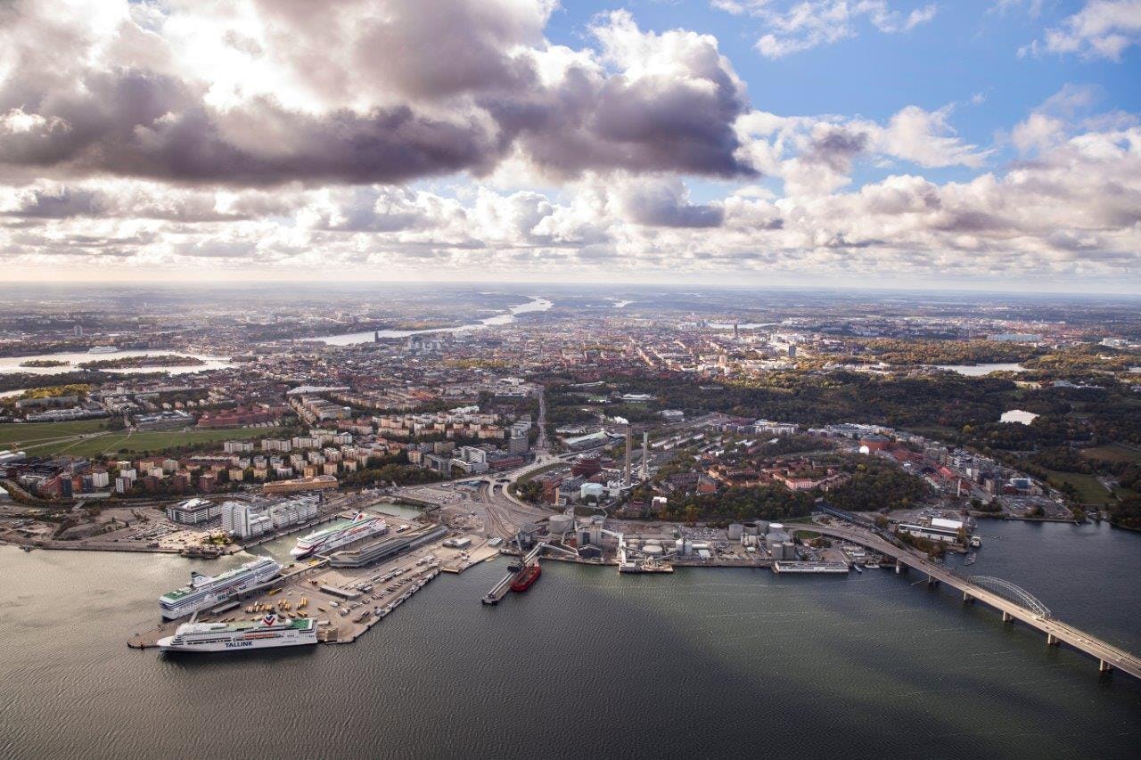 Kolkajen/Ropsten in The Royal Seaport in Stockholm (SE) door Mandaworks en Adept