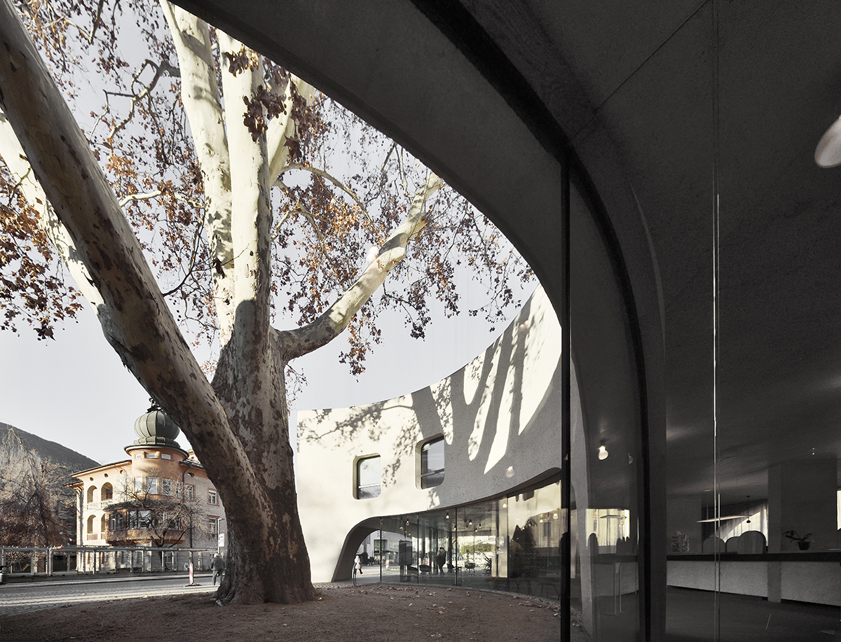 Treehugger door MoDusArchitects in Bressanone. beeld Oskar Da Riz