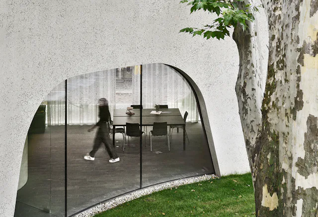 Treehugger door MoDusArchitects in Bressanone. beeld Oskar Da Riz