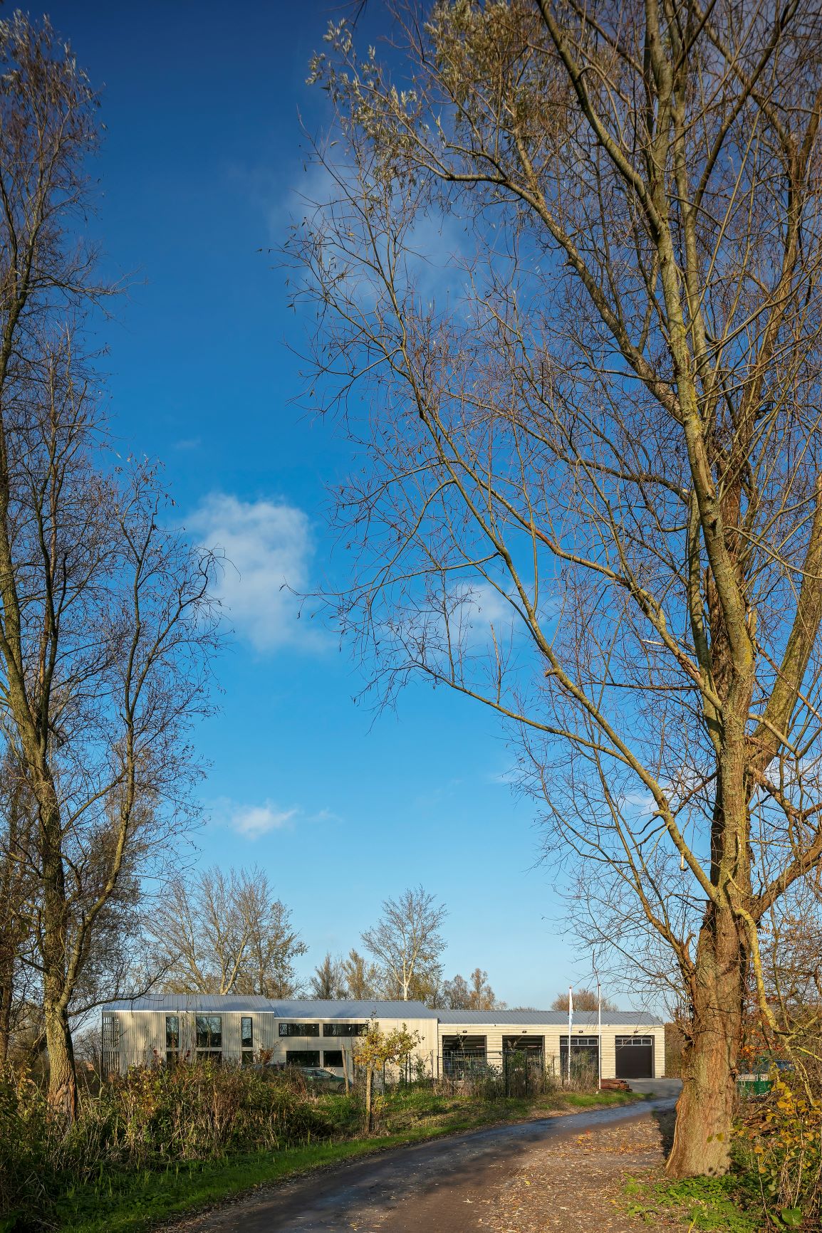 Kantoorgebouw Staatsbosbeheer in Lelystad door Van Veen Architecten. beeld Luuk Kramer