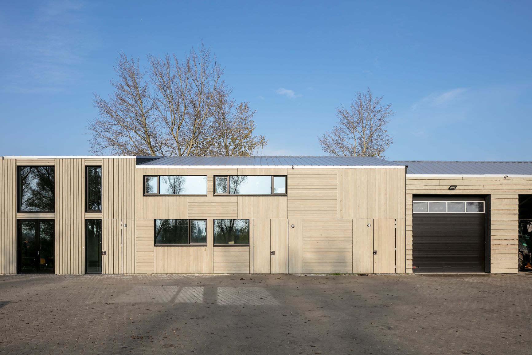 Kantoorgebouw Staatsbosbeheer in Lelystad door Van Veen Architecten. beeld Luuk Kramer