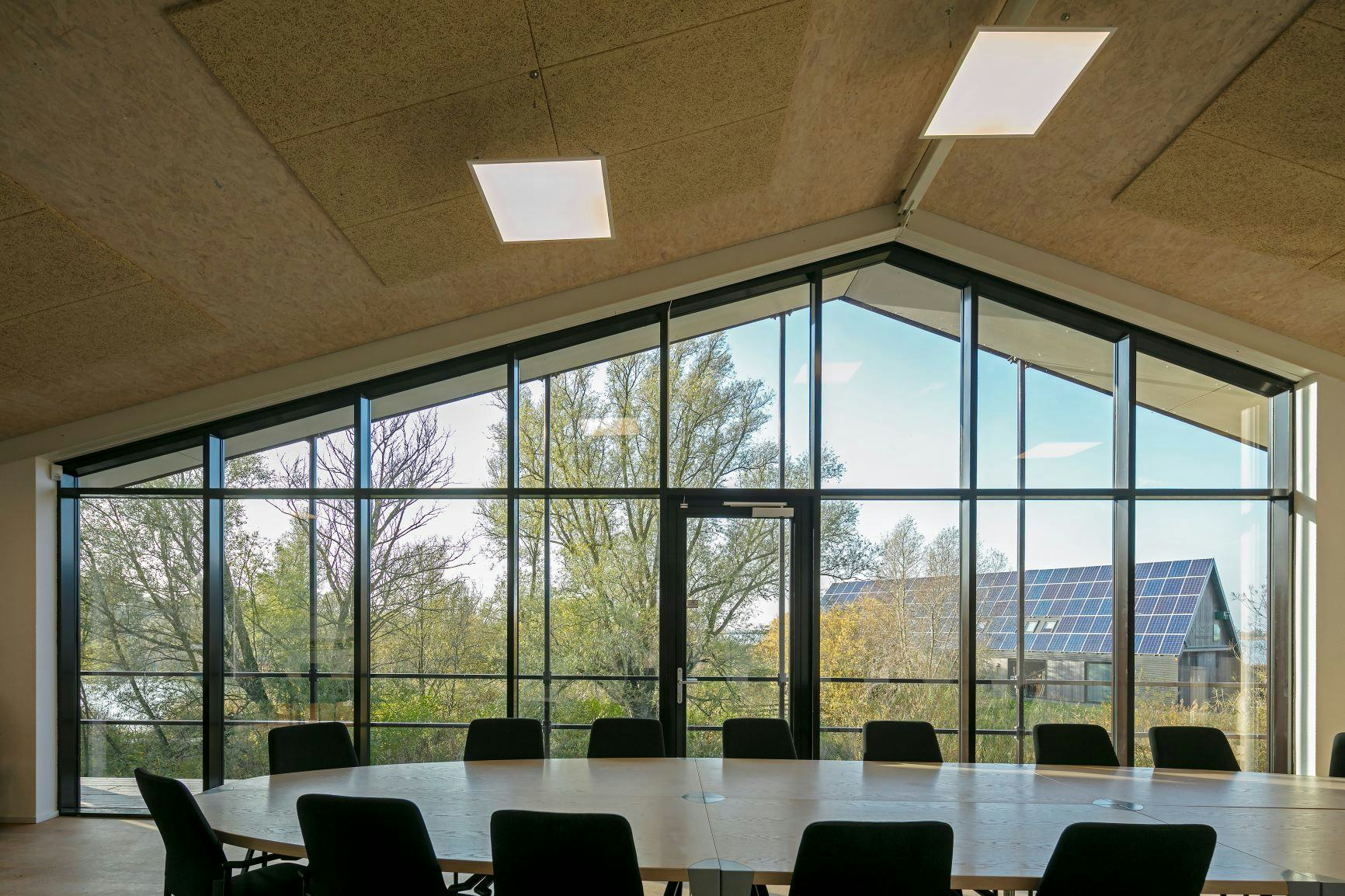 Kantoorgebouw Staatsbosbeheer in Lelystad door Van Veen Architecten. beeld Luuk Kramer