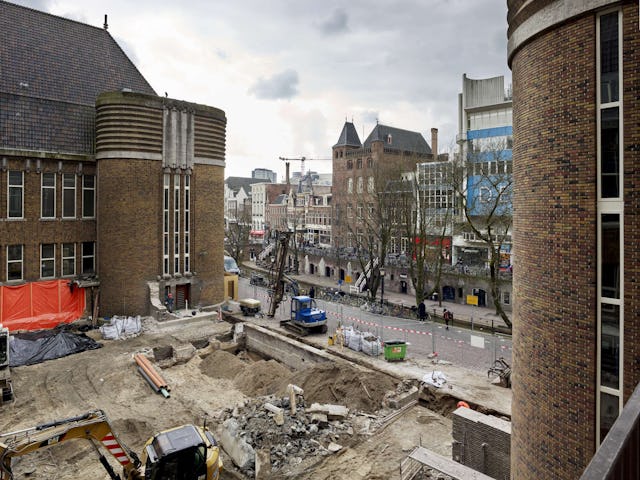 Bouw Bibliotheek Neude in Utrecht door Rijnboutt en Zecc Architecten. Beeld Kees Hummel