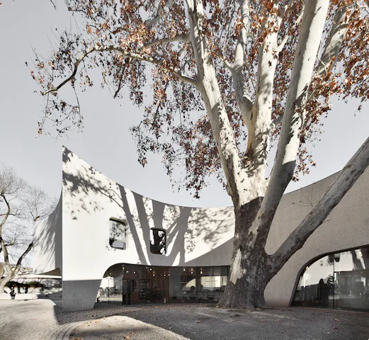 Treehugger door MoDusArchitects in Bressanone. beeld Oskar Da Riz