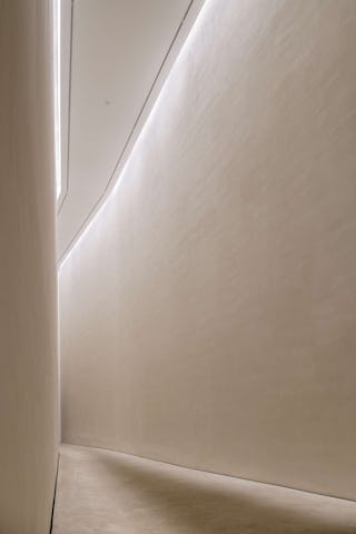 Vleugel 19 voor kunstcentrum Z33 in Hasselt door Francesca Torzo. Beeld Olmo Peeters