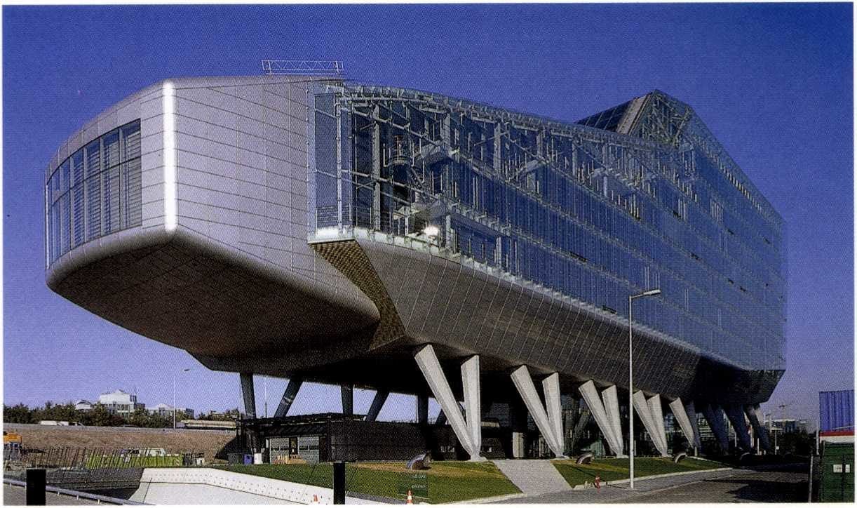 Het INC House is eigenlijk een groot ‘object’ omdat de gedetailleerde vormgeving is geïnspireerd op productontwikkeling - Beeld Christian Richters