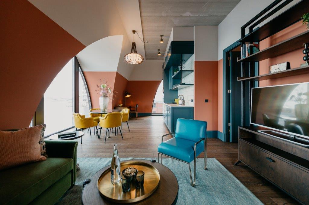 Penthouse op vierde verdieping Beeld City ID