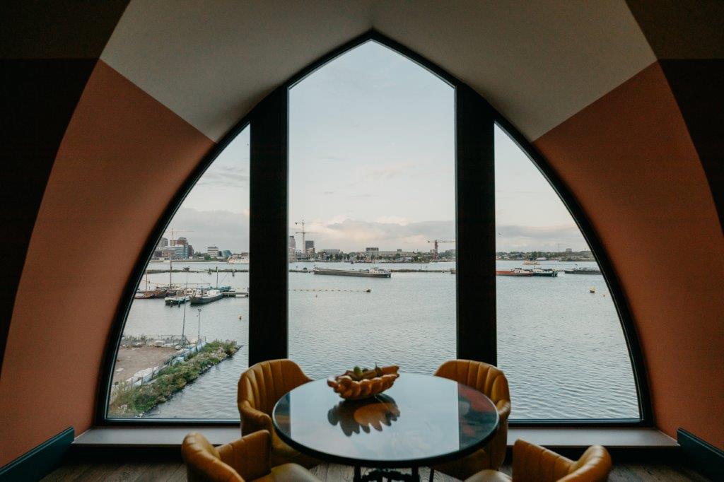 Penthouse op vierde verdieping Beeld City ID