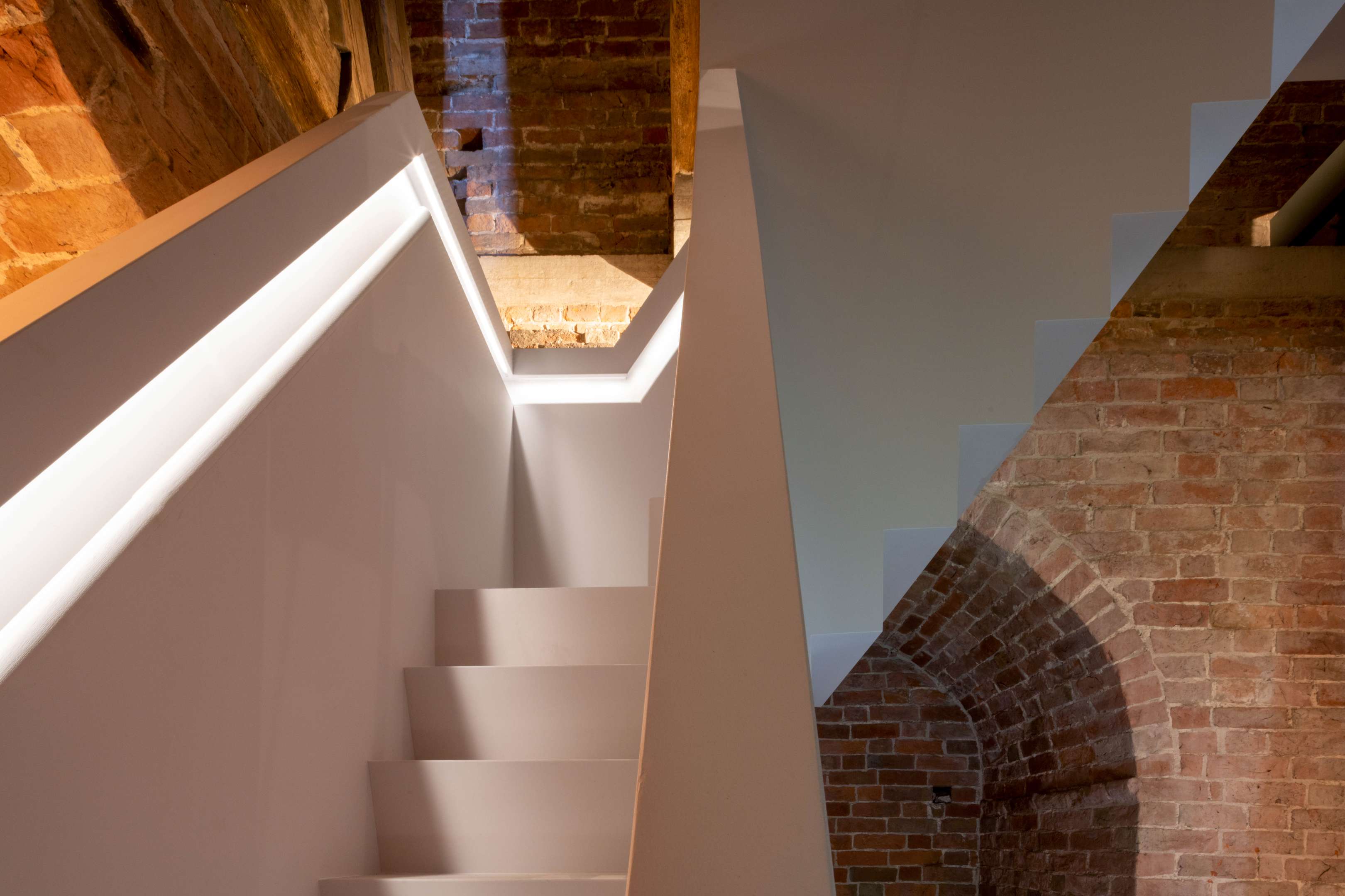 Schoolkerk in Garmerwolde door MX13. Beeld Peter de Kan