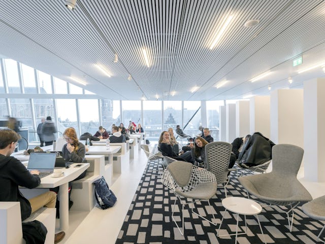 Forum Groningen door NL Architects. Beeld Marcel van der Burg