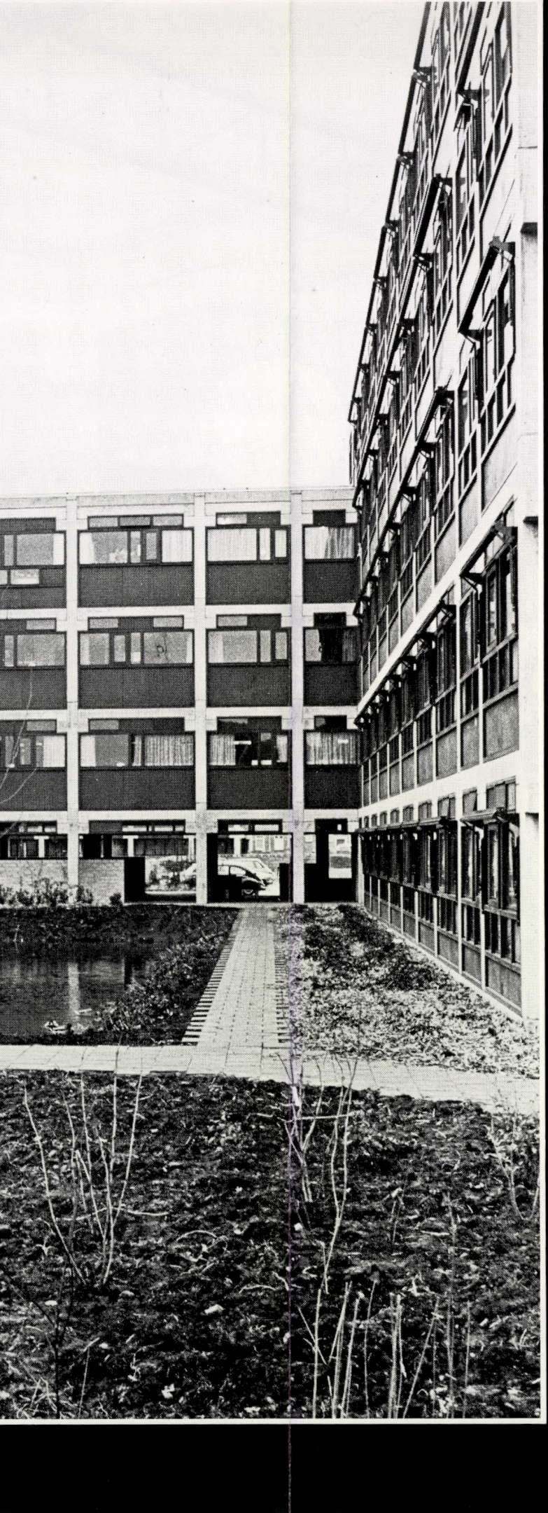 De Drie Hoven in Amsterdam door Herman Hertzberger