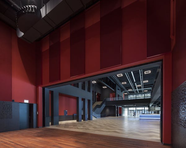 Theater Zuidplein in Rotterdam door de Zwarte Hond, Studio RAP en BURO M2R. Beeld Scagliola Brakkee