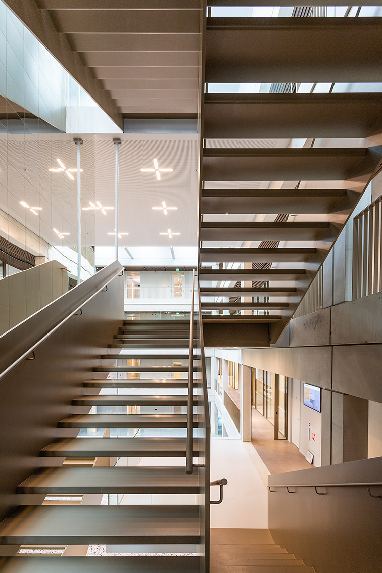 Plus Ultra II in Wageningen door Proof of the Sum