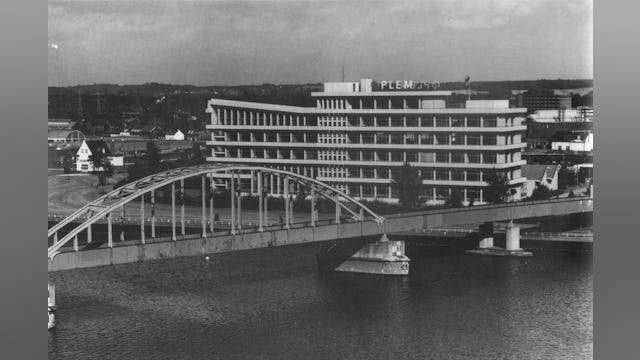 AZC Maastricht door burobeb