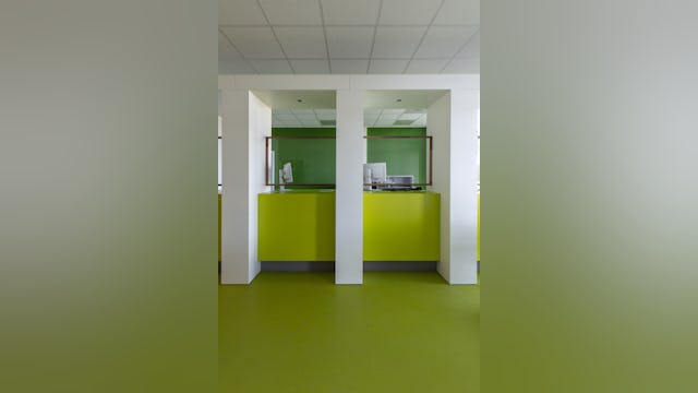 AZC Maastricht door burobeb