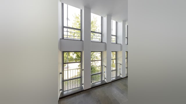 AZC Maastricht door burobeb