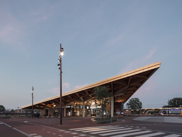 Station Assen door Powerhouse Company en De Zwarte Hond. Beeld Sebastian van Damme