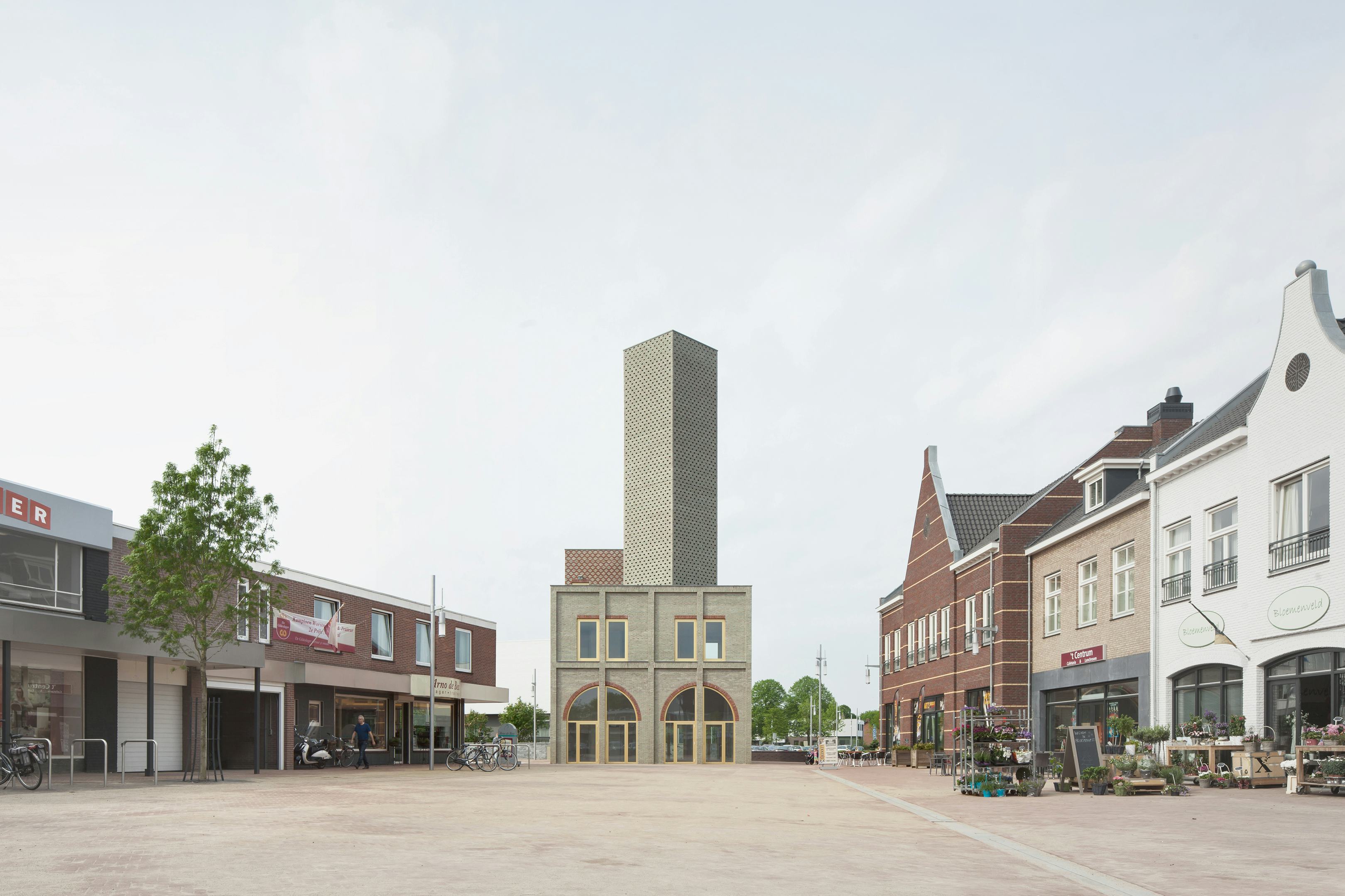 Landmark in Nieuw Bergen door Monadnock Beeld Stijn Bollaert