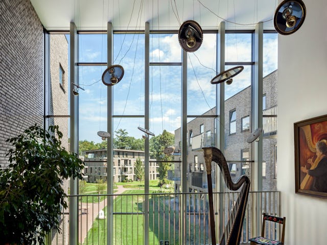 Rosa Spier Huis in Laren (NH) door EGM architecten. Beeld ScagliolaBrakkee
