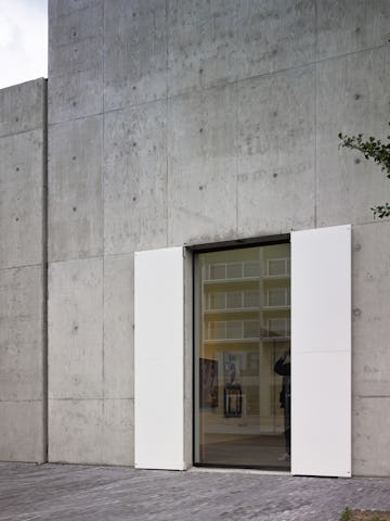 Tim van Leare Gallery in Antwerpen door Office Kersten Geers David Van Severen