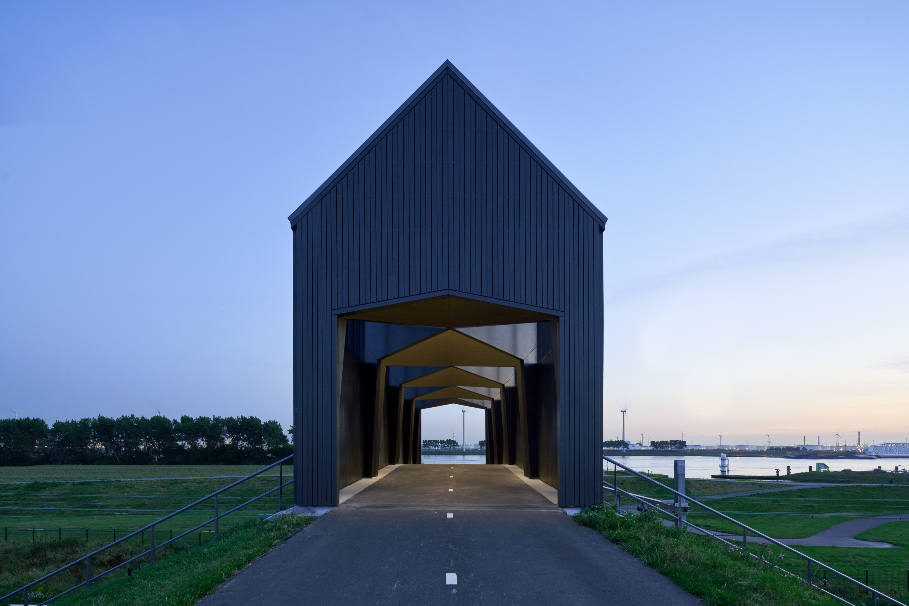Ruiterbrug in Hoek van Holland door Happel Cornelisse Verhoeven Architecten