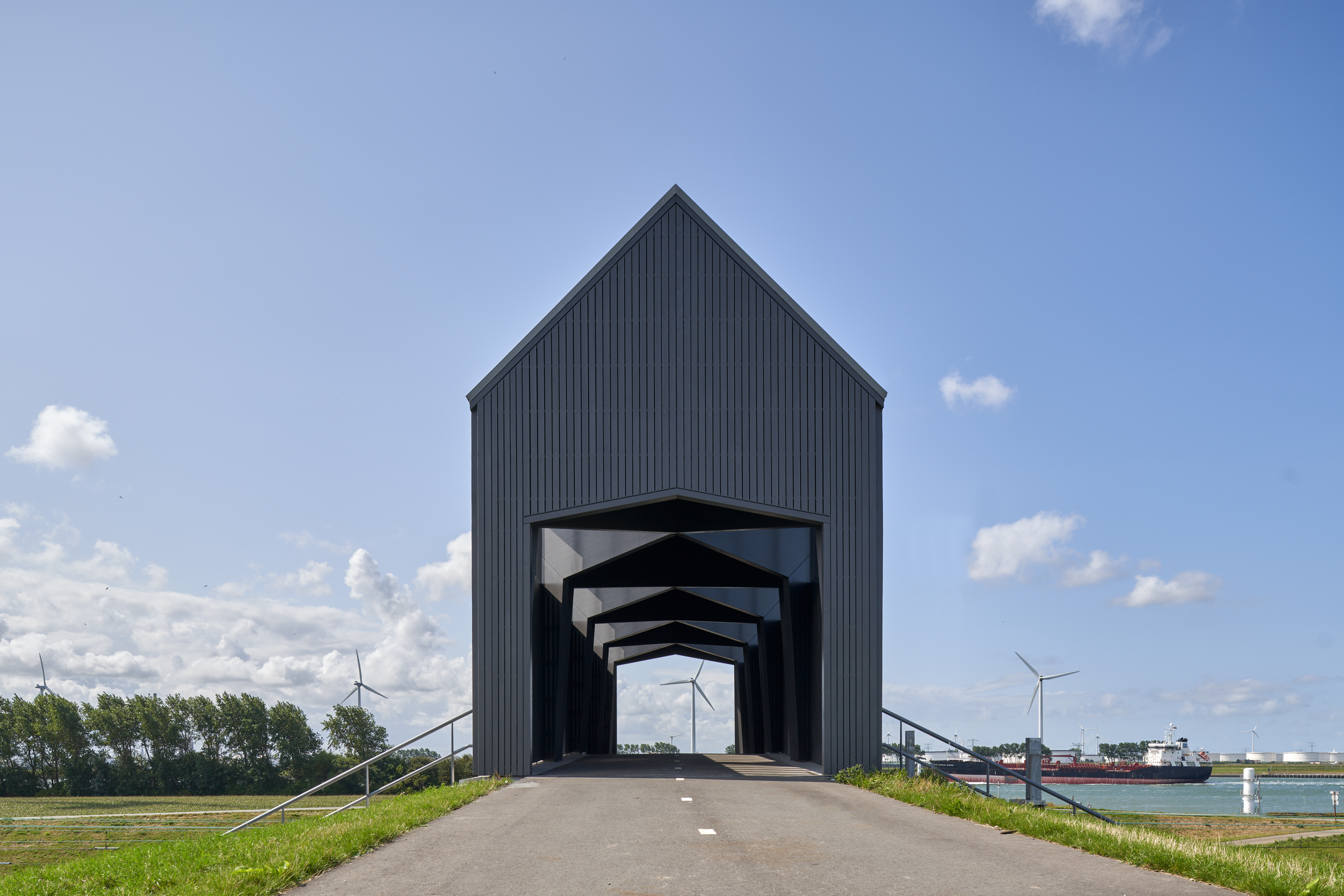 Ruiterbrug in Hoek van Holland door Happel Cornelisse Verhoeven Architecten