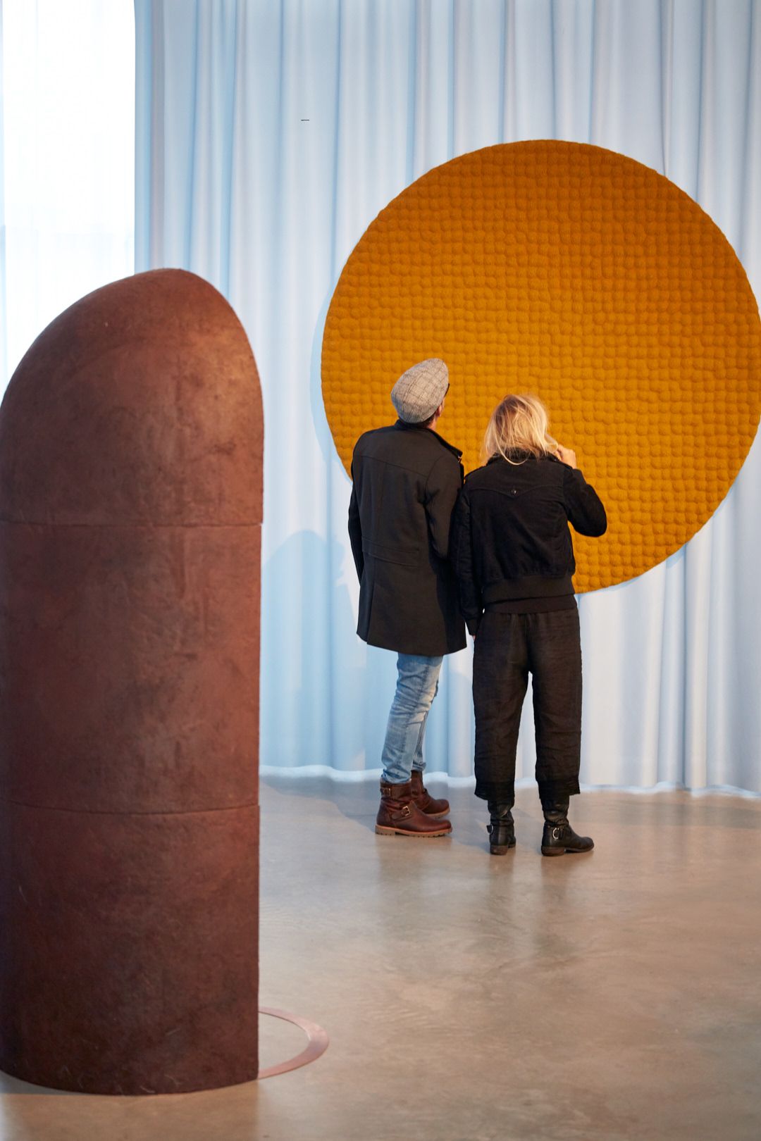 Zooming in, Zooming out door Nina van Bart