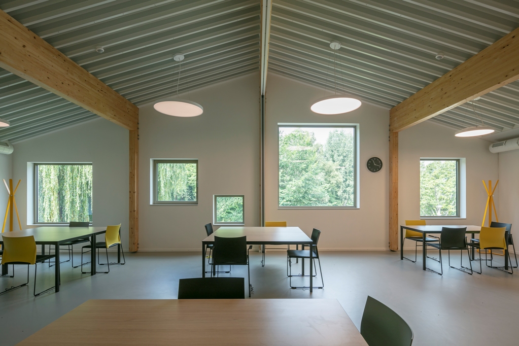 Dorpshuis Zwanenburg door heren 5 architecten. Beeld Luuk Kramer