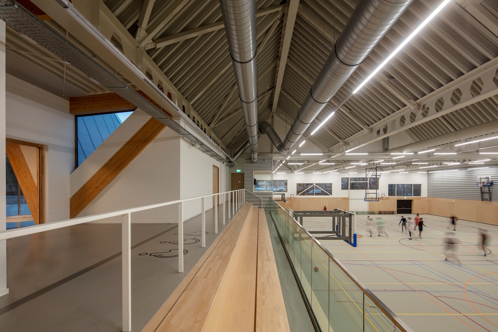 Dorpshuis Zwanenburg door heren 5 architecten. Beeld Luuk Kramer