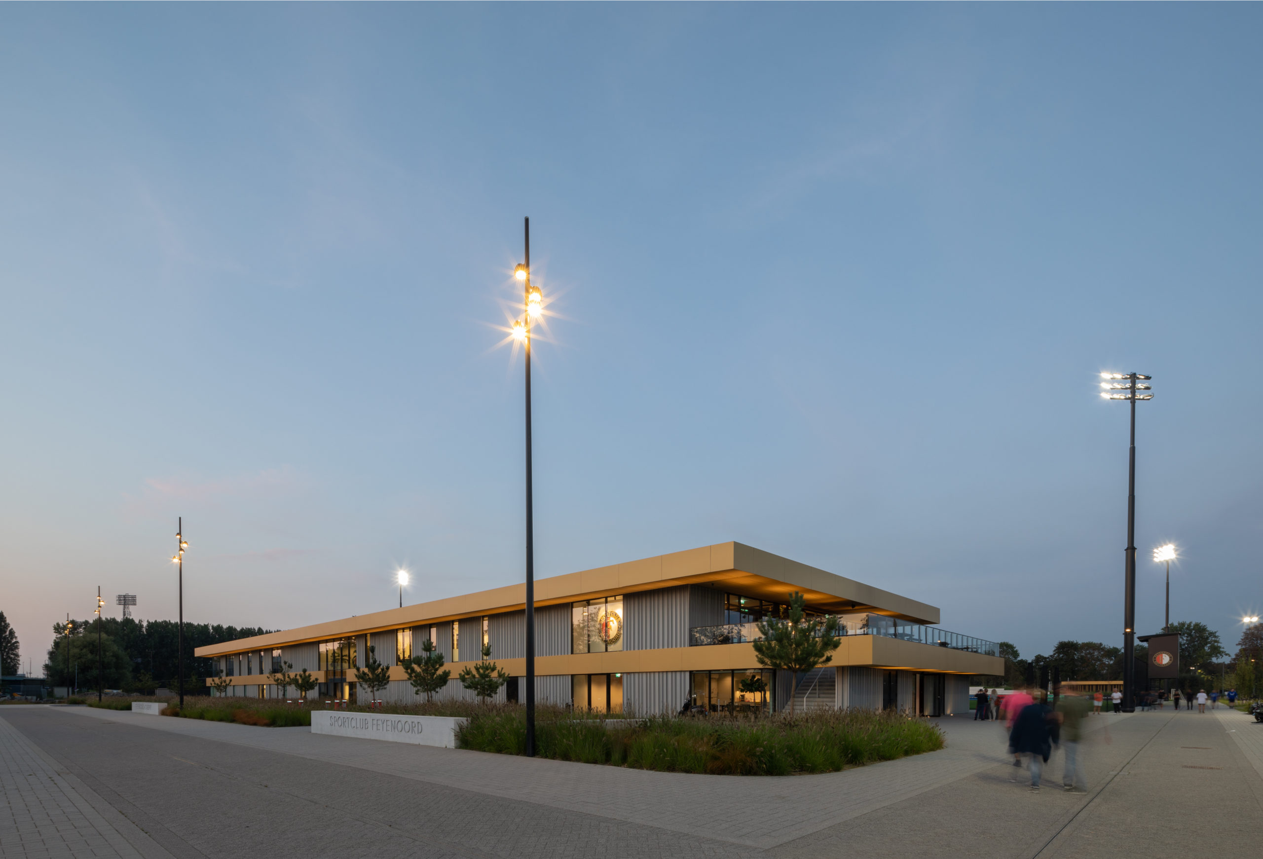 Feyenoord Academy en Sportclub Feyenoord - MoederscheimMoonen Architects. Beeld Bart van Hoek, Feyenoord Academy