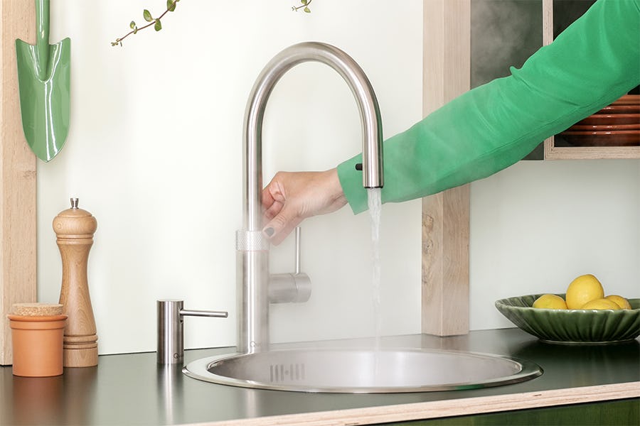 De kokendwaterkraan: duurzaam en onmisbaar in iedere keuken