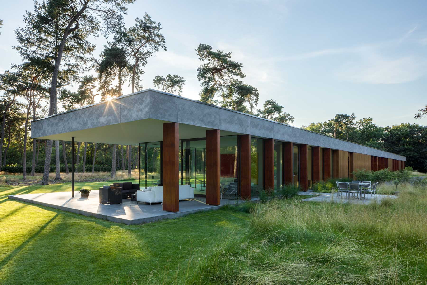 Villa LP door WillemsenU