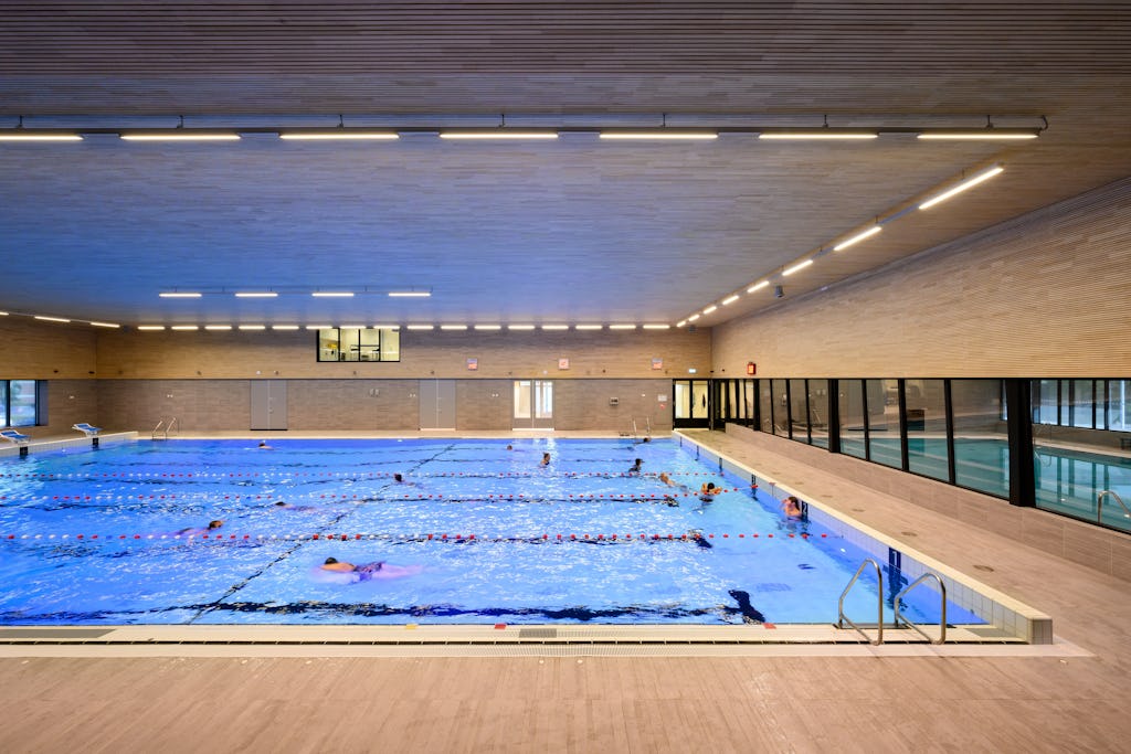 Sportcomplex Aquapelle Capelle aan den IJssel - MoederscheimMoonen Architects en Wehrung Architecten Beeld Studio de Nooyer