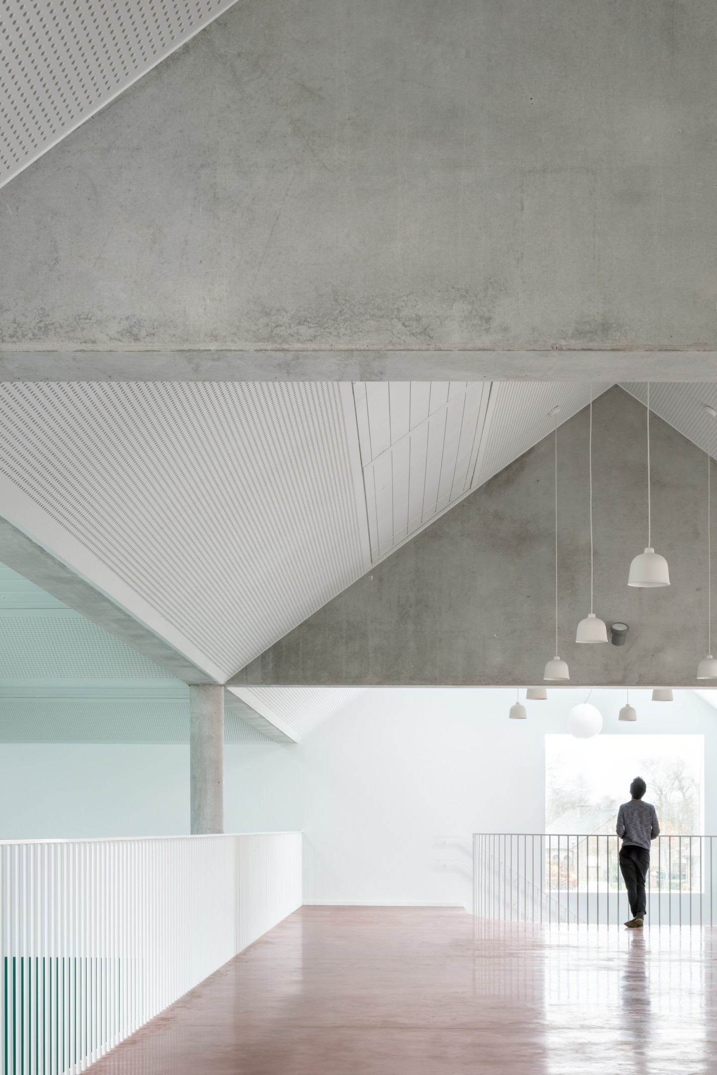 Basisschool de Linde in Zarren (Kortemark) door FELT architecture & design. Beeld Stijn Bollaert