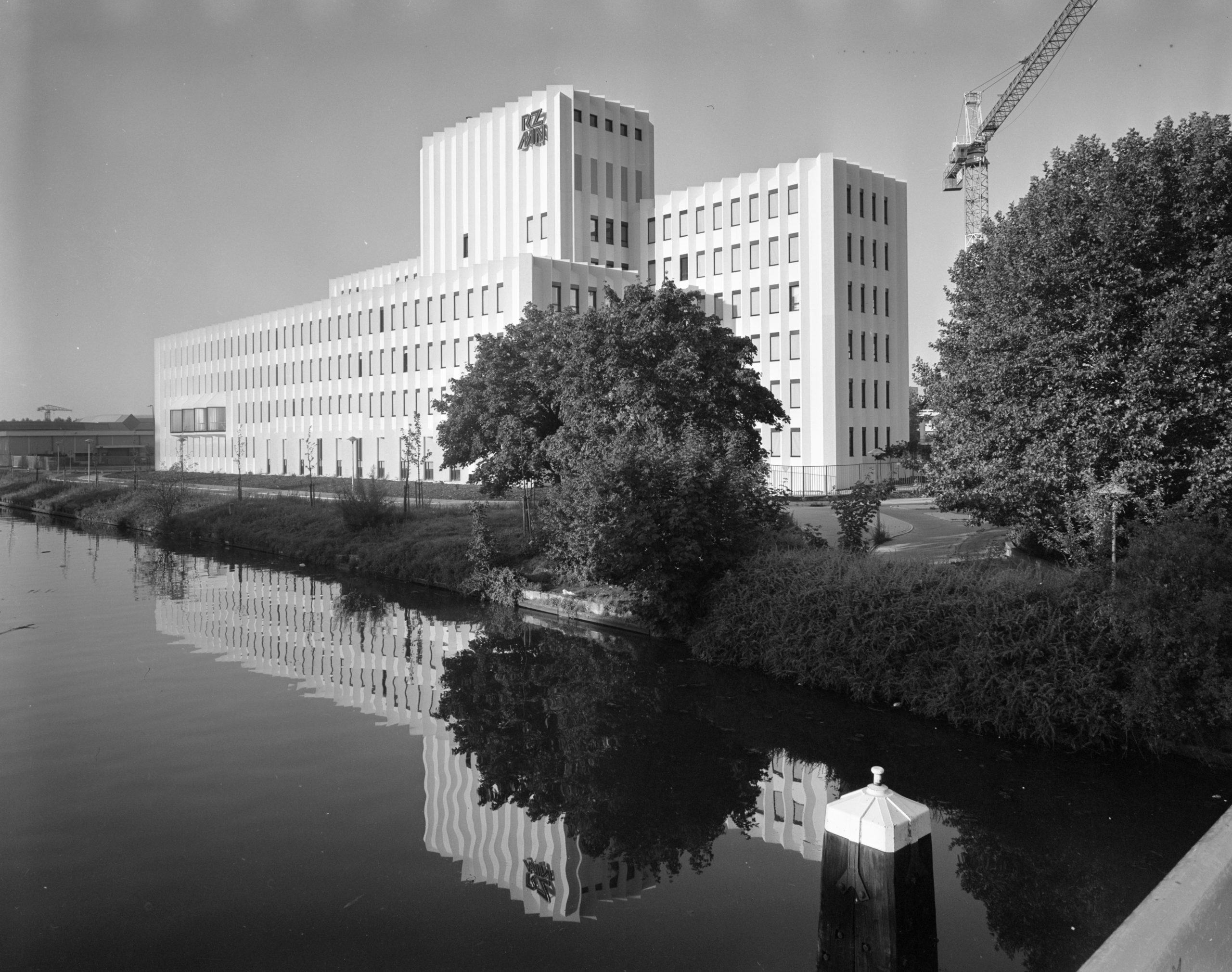 Het RZMN-kantoor in 1986. Beeld Het Utrechts Archief