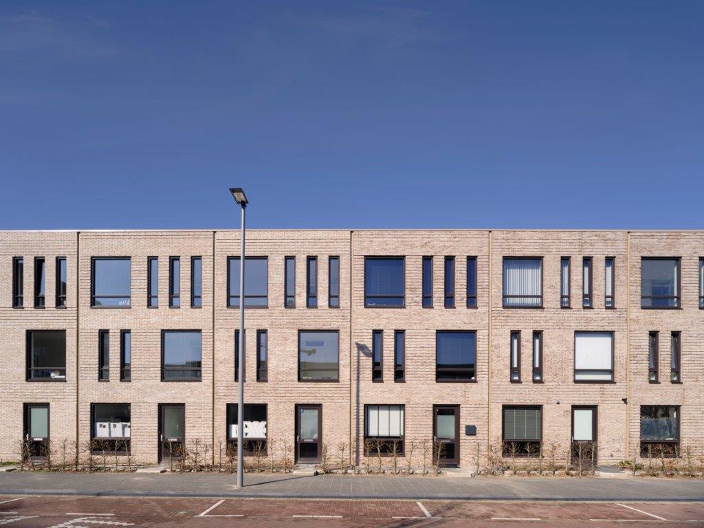 Machinistenhof Rotterdam door Spee Architecten. Ontwikkelaar Leyten. Beeld Ossip van Duivenbode