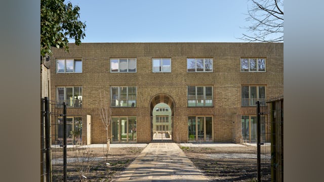 Spaarndammerhart in Amsterdam door Korth Tielens Architecten en Marcel Lok_Architect. Beeld Max Hart Nibbrig