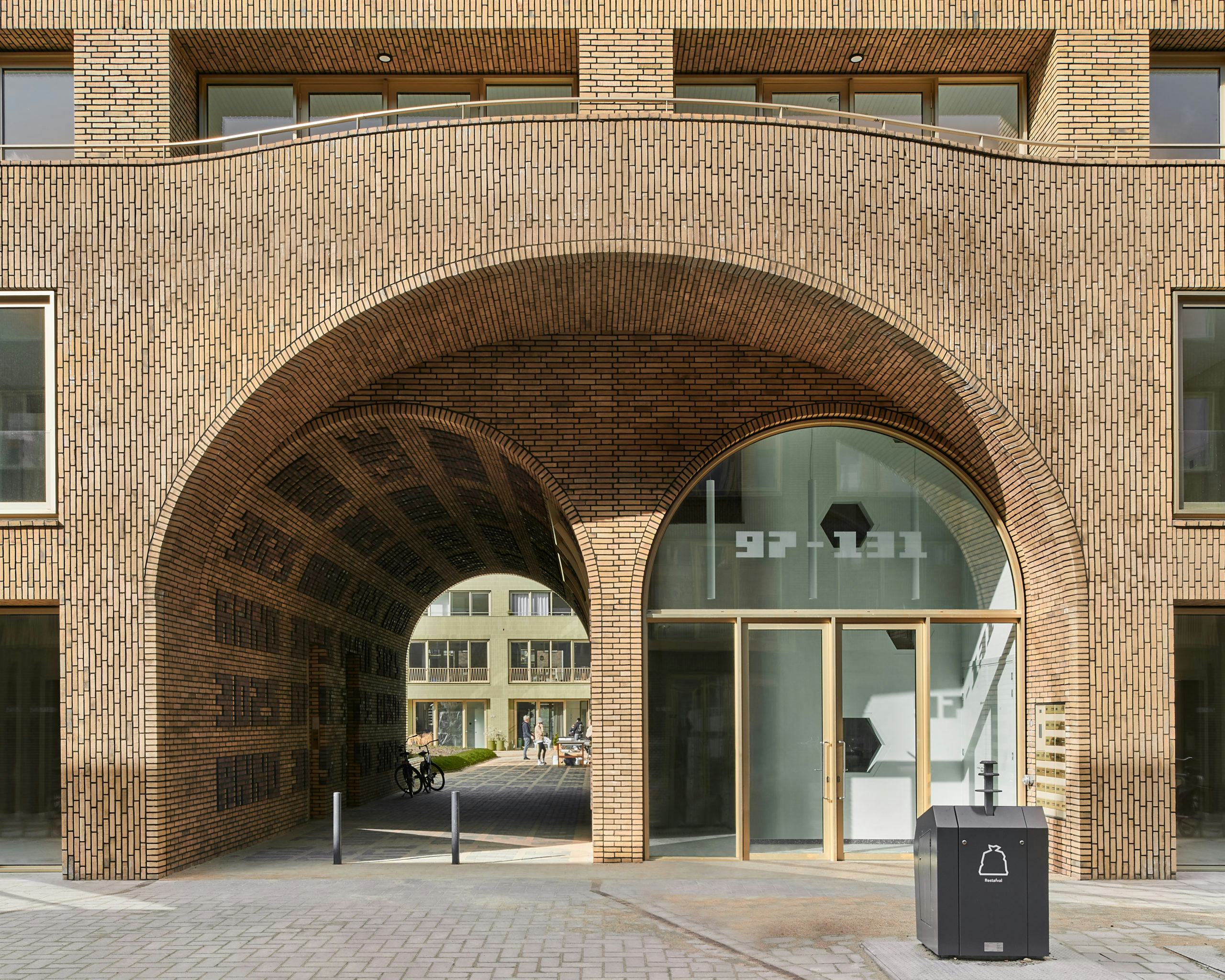 Spaarndammerhart in Amsterdam door Korth Tielens Architecten en Marcel Lok_Architect. Beeld Max Hart Nibbrig